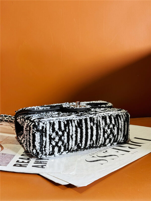 Chanel Sequin CF bag small - Image 2