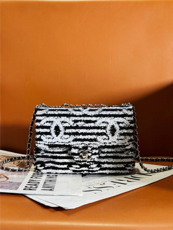 Chanel Sequin CF bag small - Image 5