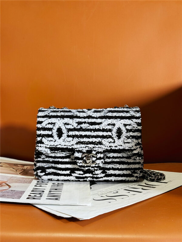 Chanel Sequin CF bag small - Image 7