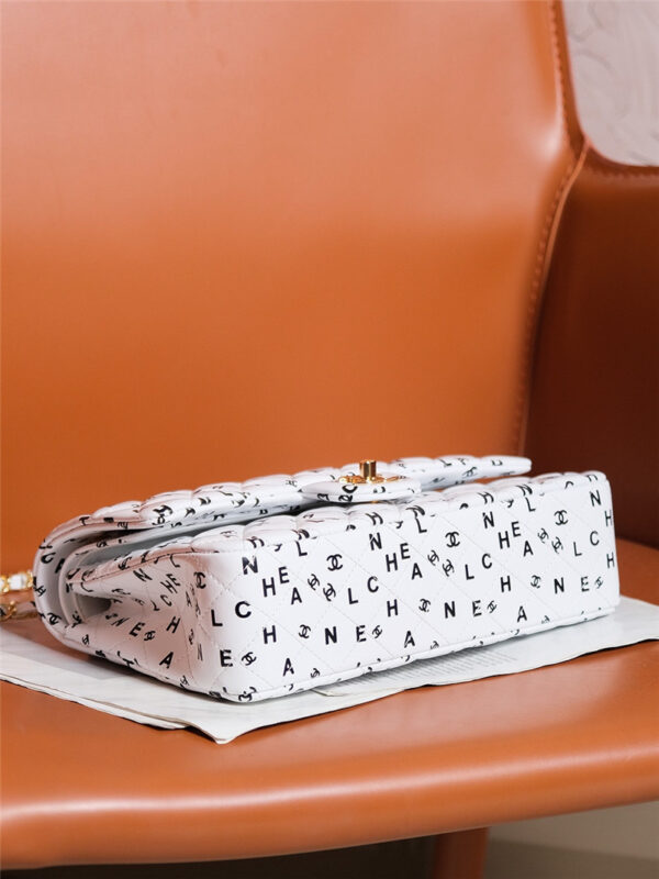 CC limited edition graffiti letter cf bag - Image 5