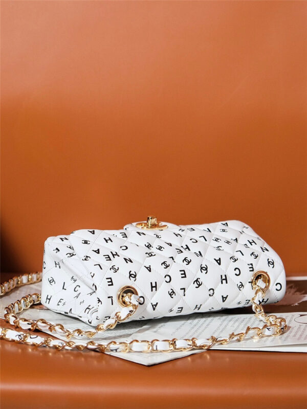 CC limited edition graffiti letter cf bag small - Image 3
