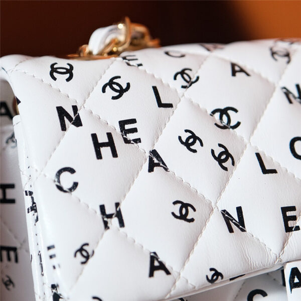 CC limited edition graffiti letter cf bag small - Image 4