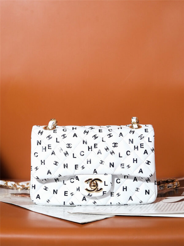 CC limited edition graffiti letter cf bag small - Image 7
