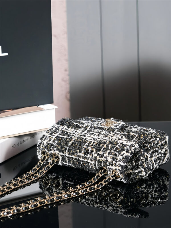 CC sequins cf bag - Image 7