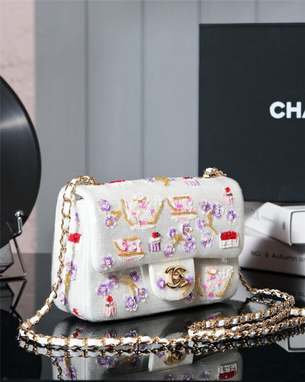 Chanel Sequin CF bag small - Image 8