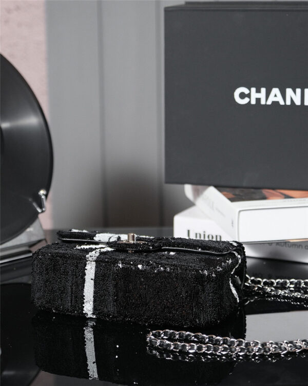 CC bow sequin cf bag - Image 3