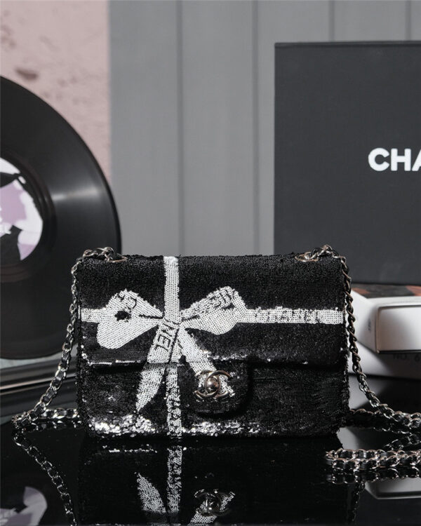 CC bow sequin cf bag - Image 4