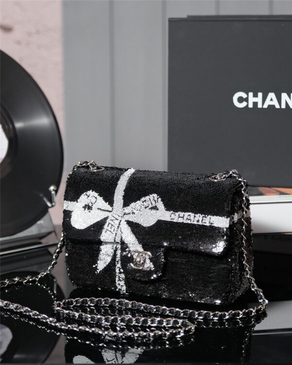 CC bow sequin cf bag - Image 7