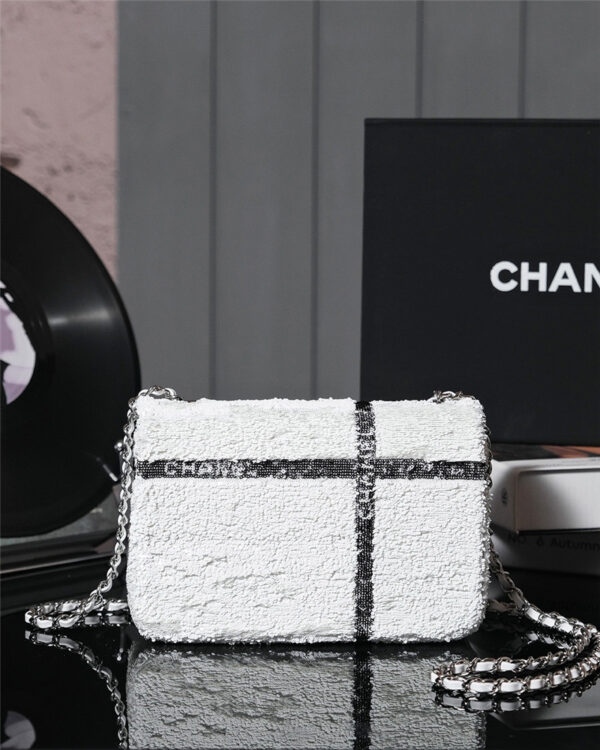 CC bow sequin cf bag - Image 6