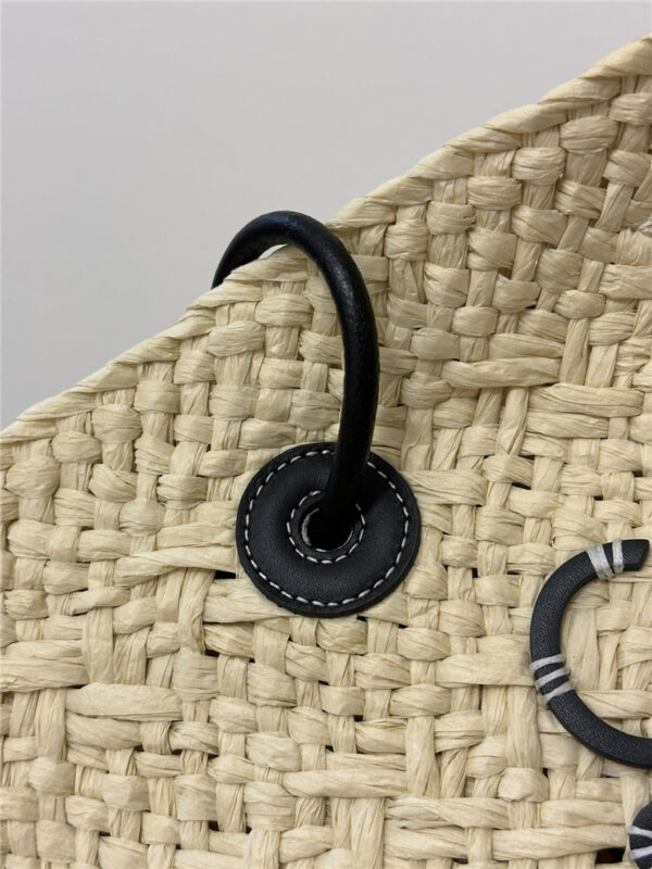 Loewe Anagram Basket Bag Black - Image 2