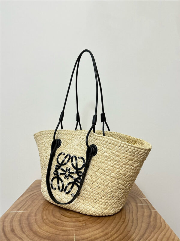 Loewe Anagram Basket Bag Black - Image 5