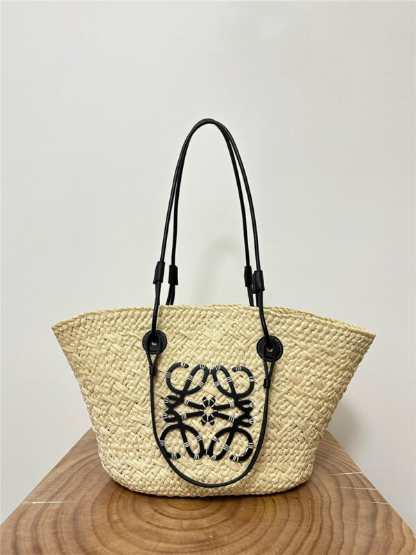 Loewe Anagram Basket Bag Black - Image 7