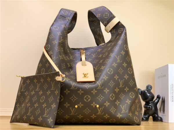 Louis Vuitton LV unveils the new Atlantis bag - Image 7