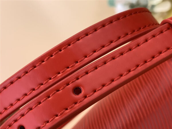 Louis Vuitton LV Twist West Pochette Red - Image 6