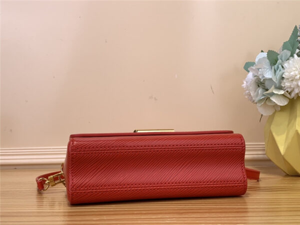 Louis Vuitton LV Twist West Pochette Red - Image 7