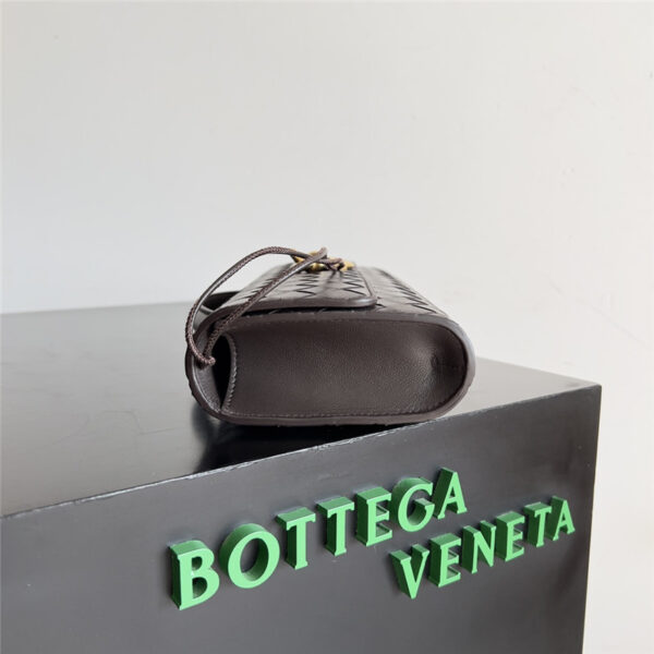 bottega veneta andiamo clutch - Image 3
