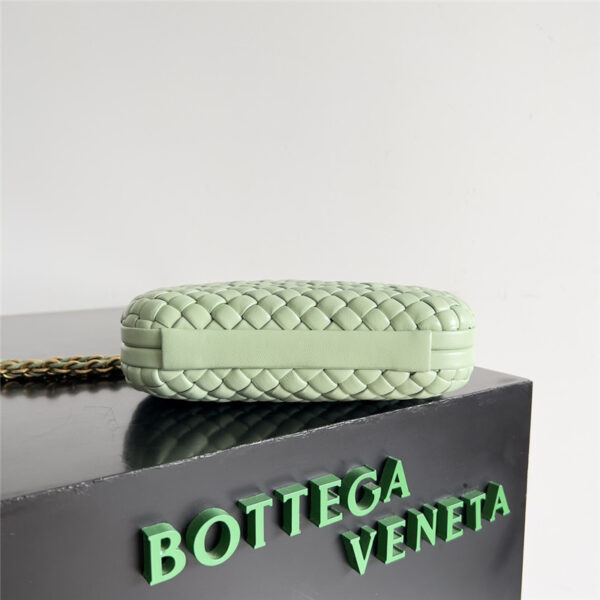 Bottega Veneta Green Knot Clutch Bag - Image 7