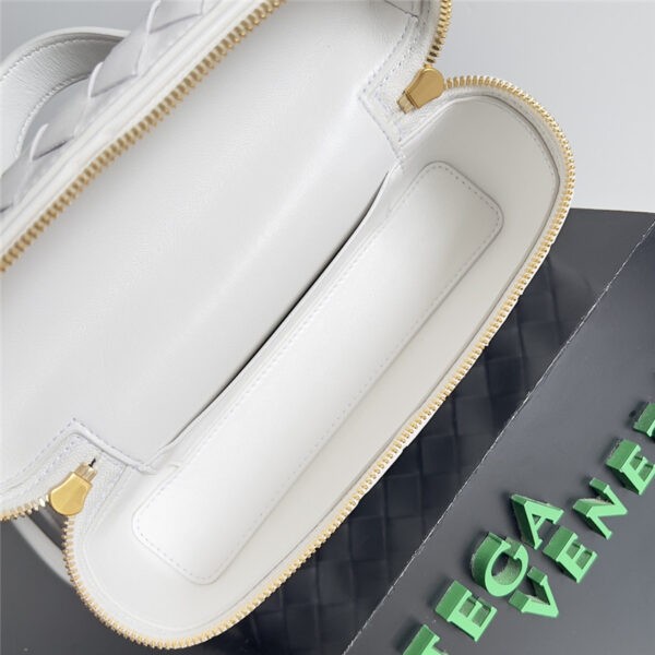 bottega veneta woven zip crossbody bag - Image 4