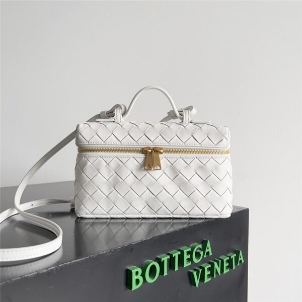 bottega veneta woven zip crossbody bag