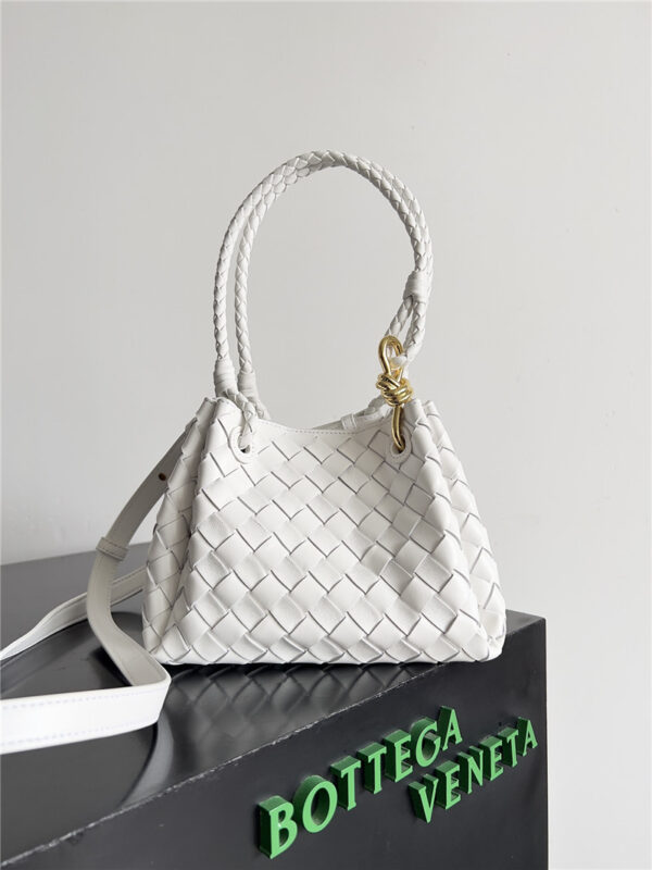 Bottega Veneta Small Andiamo Parachute Bag - Image 3