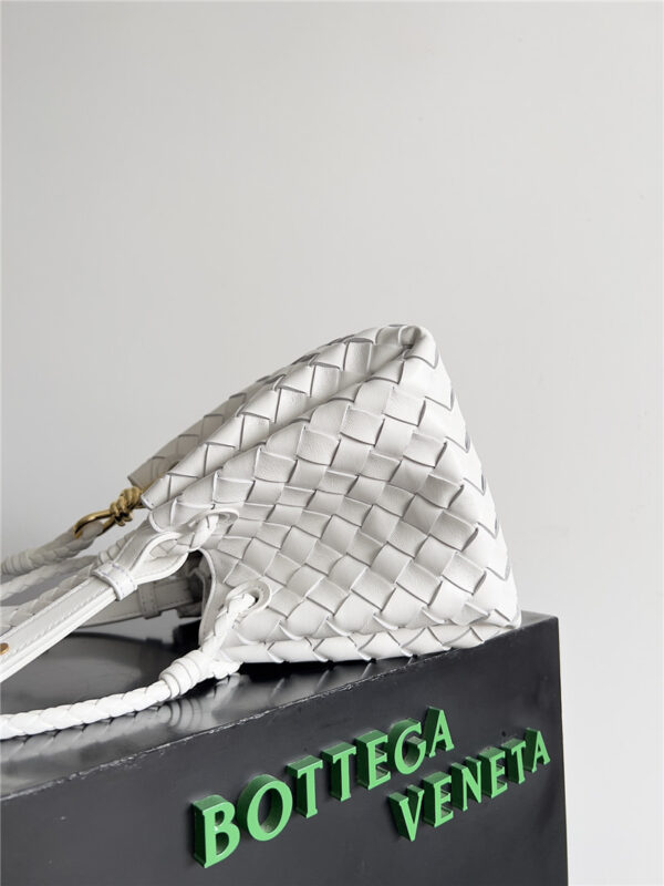Bottega Veneta Small Andiamo Parachute Bag - Image 8