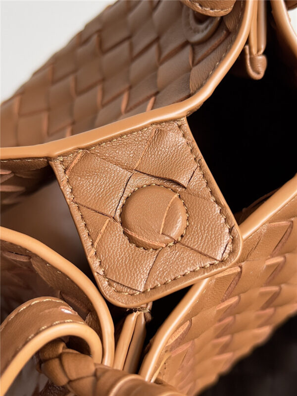 Bottega Veneta Small Andiamo Parachute Bag in Apricot - Image 7