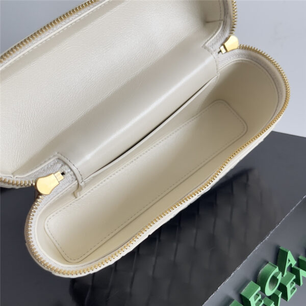 bottega veneta woven zip crossbody bag - Image 2