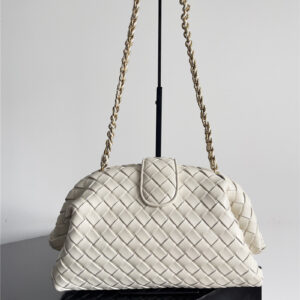 bottega veneta lauren clutch