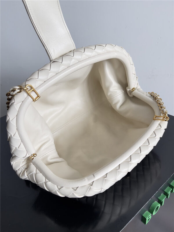 bottega veneta lauren clutch - Image 5