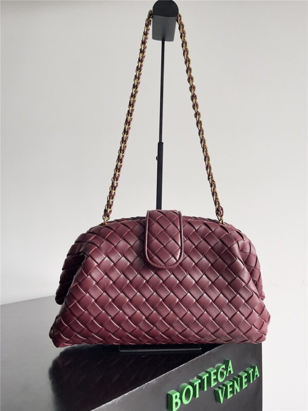 bottega veneta lauren clutch