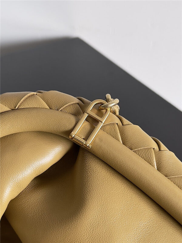 bottega veneta lauren clutch - Image 2