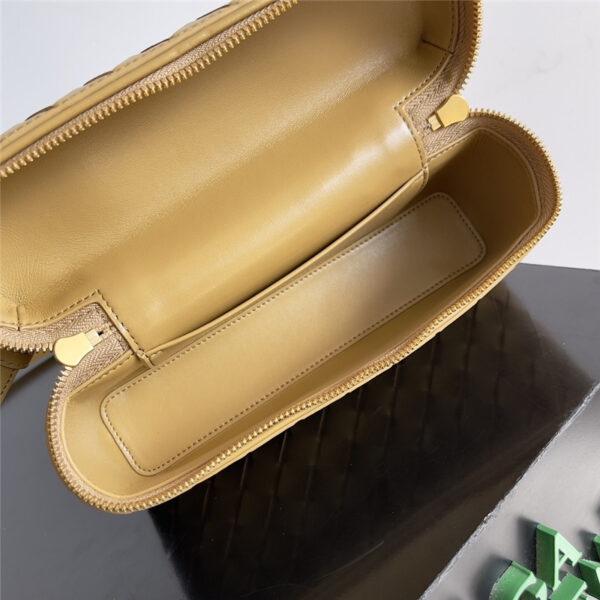 bottega veneta woven zip crossbody bag - Image 6