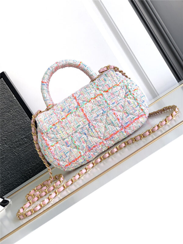 CC coco portable flap bag - Image 9