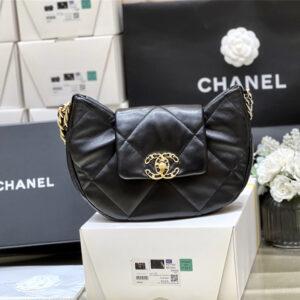 CC logo 19 bag hobo bag