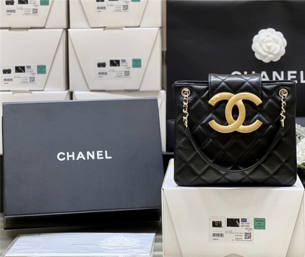 CC CC Logo Tote Hobo Bag