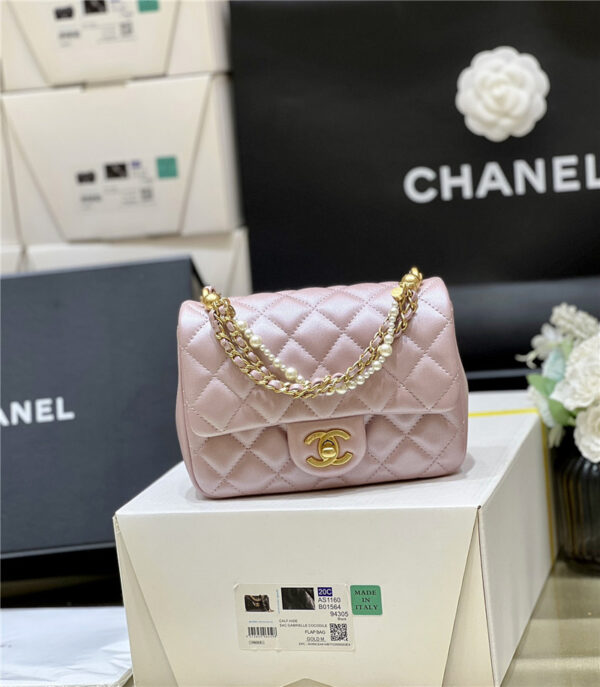 CC Pink Logo Pearl Chain Bag Small - Image 3