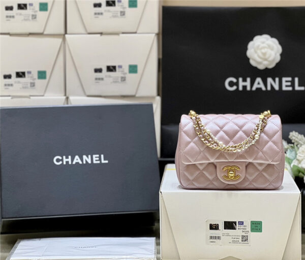 CC Pink Logo Pearl Chain Bag Small - Image 5