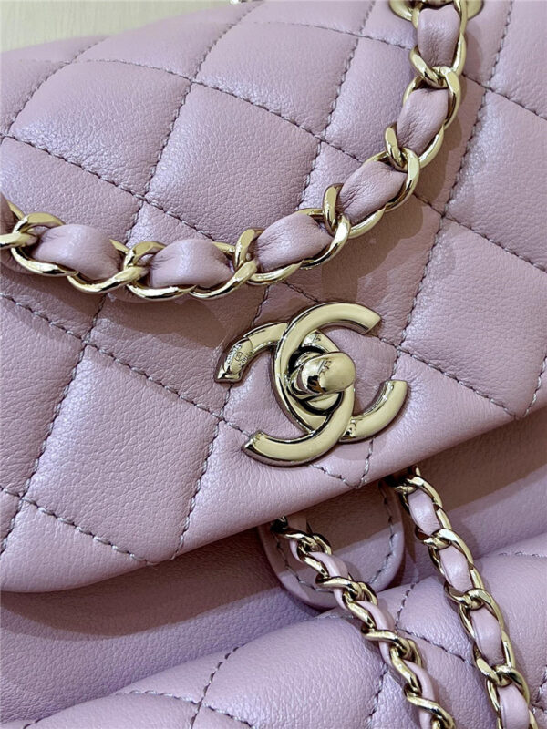 chanel duma backpack caviar pink - Image 3