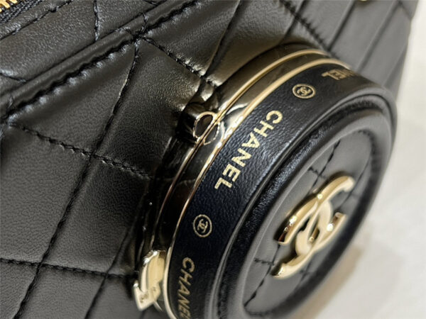 Chanel Camera Mirror Crossbody Bag - Image 6
