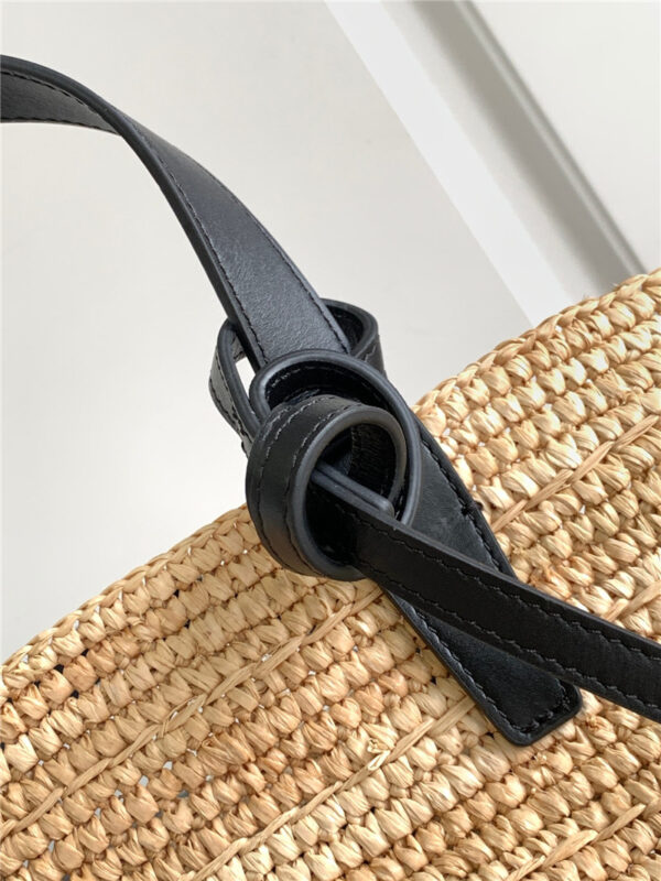 Celine Teen Plant Cowhide Classic Basket Bag - Image 8