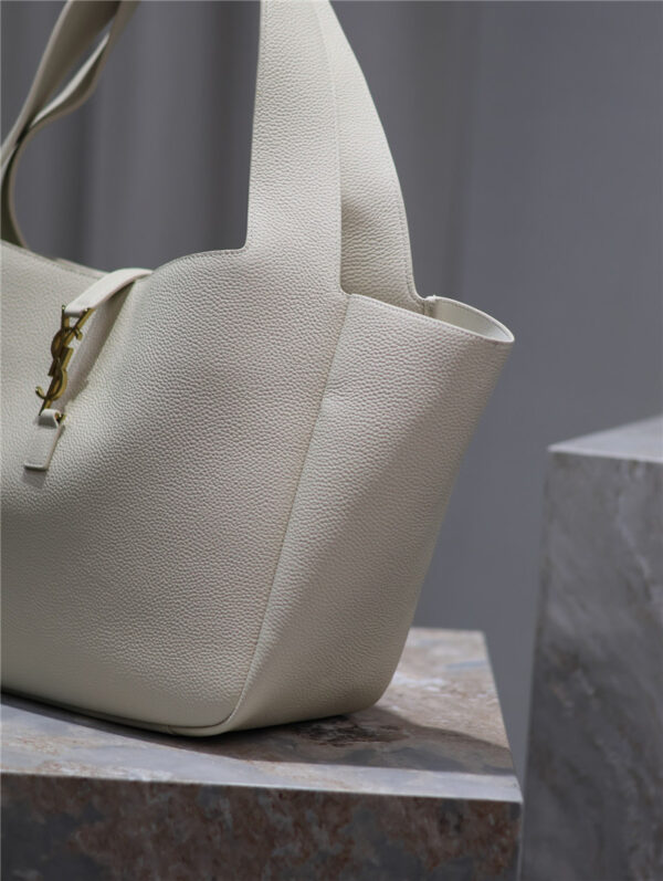 ysl bea shoulder bag - Image 9