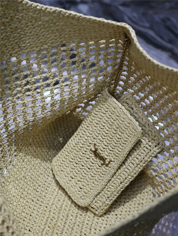 ysl Icare maxi shopping tote bag - Image 6