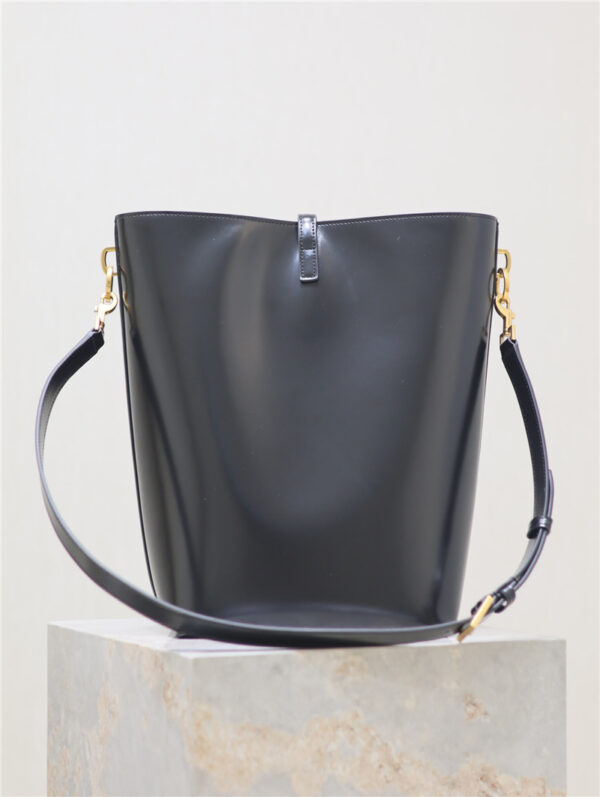 ysl le5a7 hobo bag - Image 3