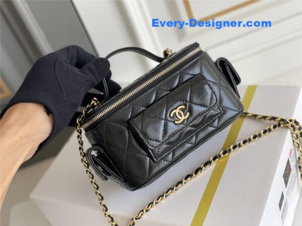 CC cosmetic bag - Image 8