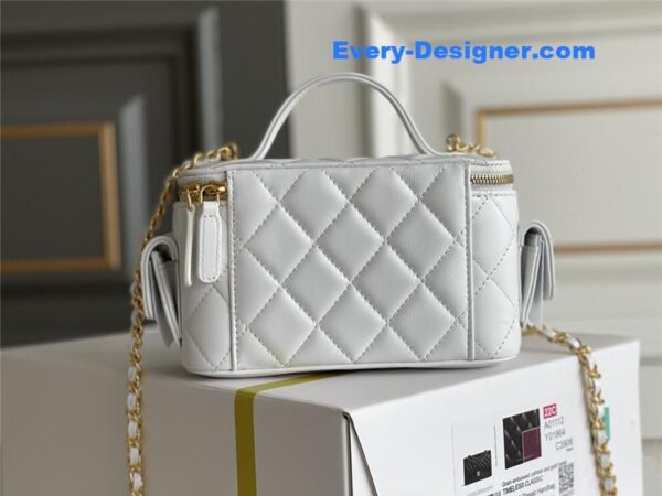 CC cosmetic bag - Image 7