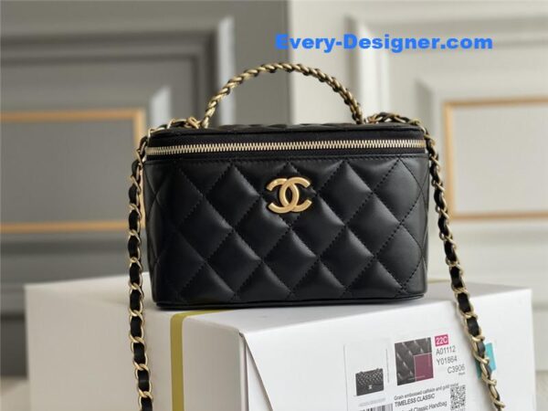 CC cosmetic bag - Image 8