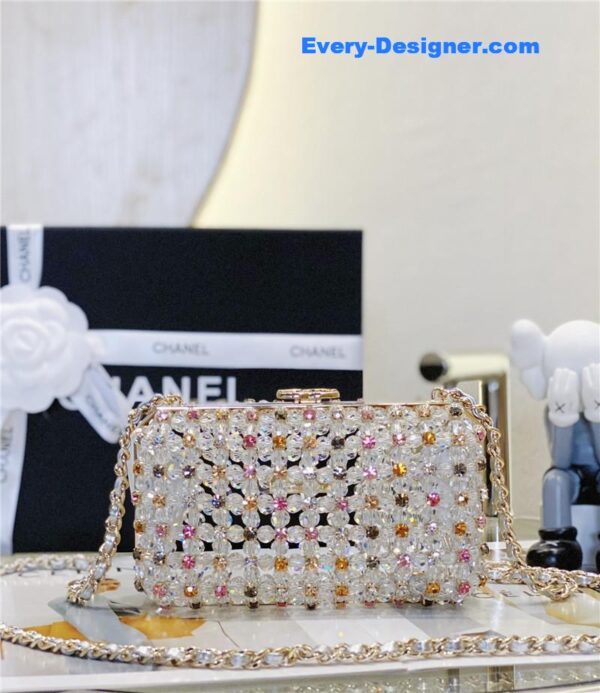 CC glass pearl gem evening bag - Image 4
