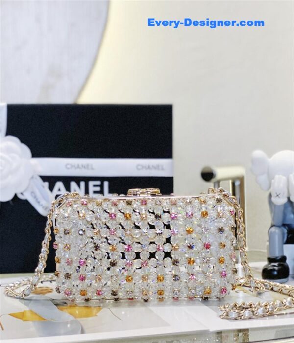 CC glass pearl gem evening bag - Image 8