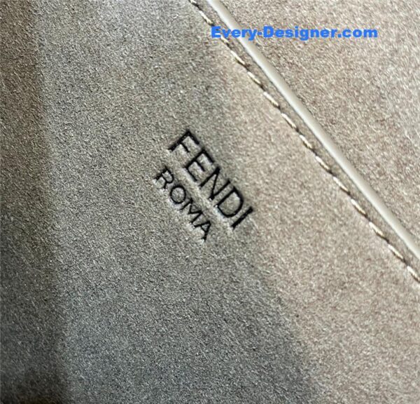Fendi Women’s Pink C’mon Small Bag - Image 3
