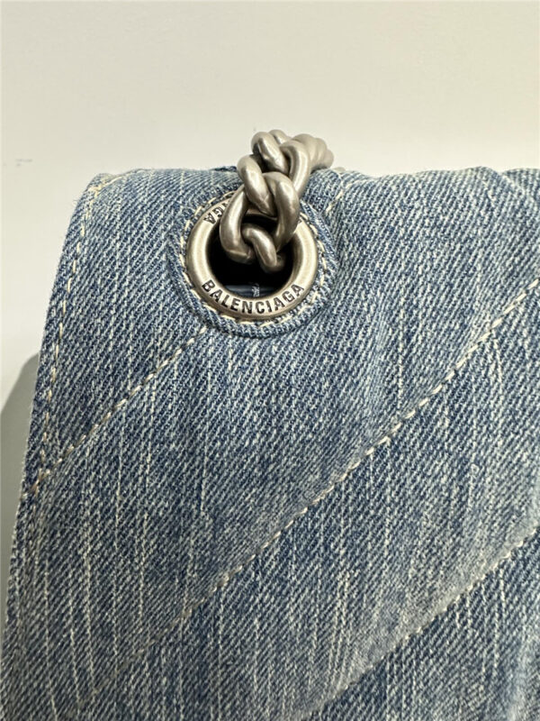 balenciaga crush medium chain bag - Image 2